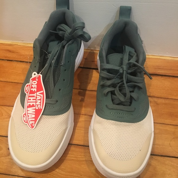 vans ultrarange tapioca